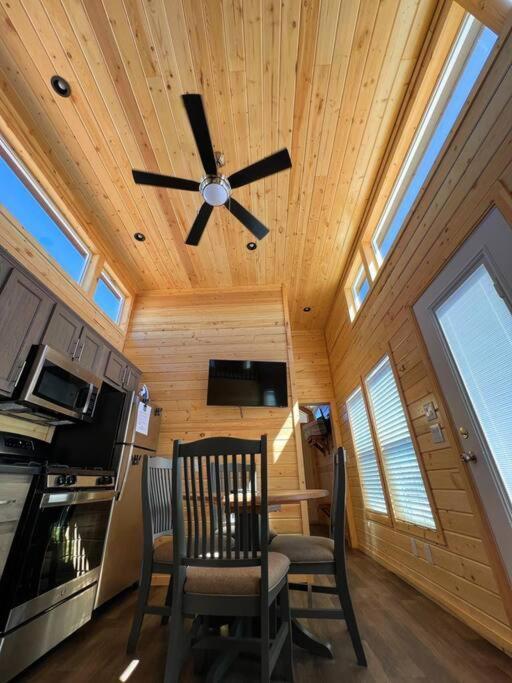 092 Star Gazing Tiny Home Near Grand Canyon South Rim Sleeps 8 Valle Dış mekan fotoğraf